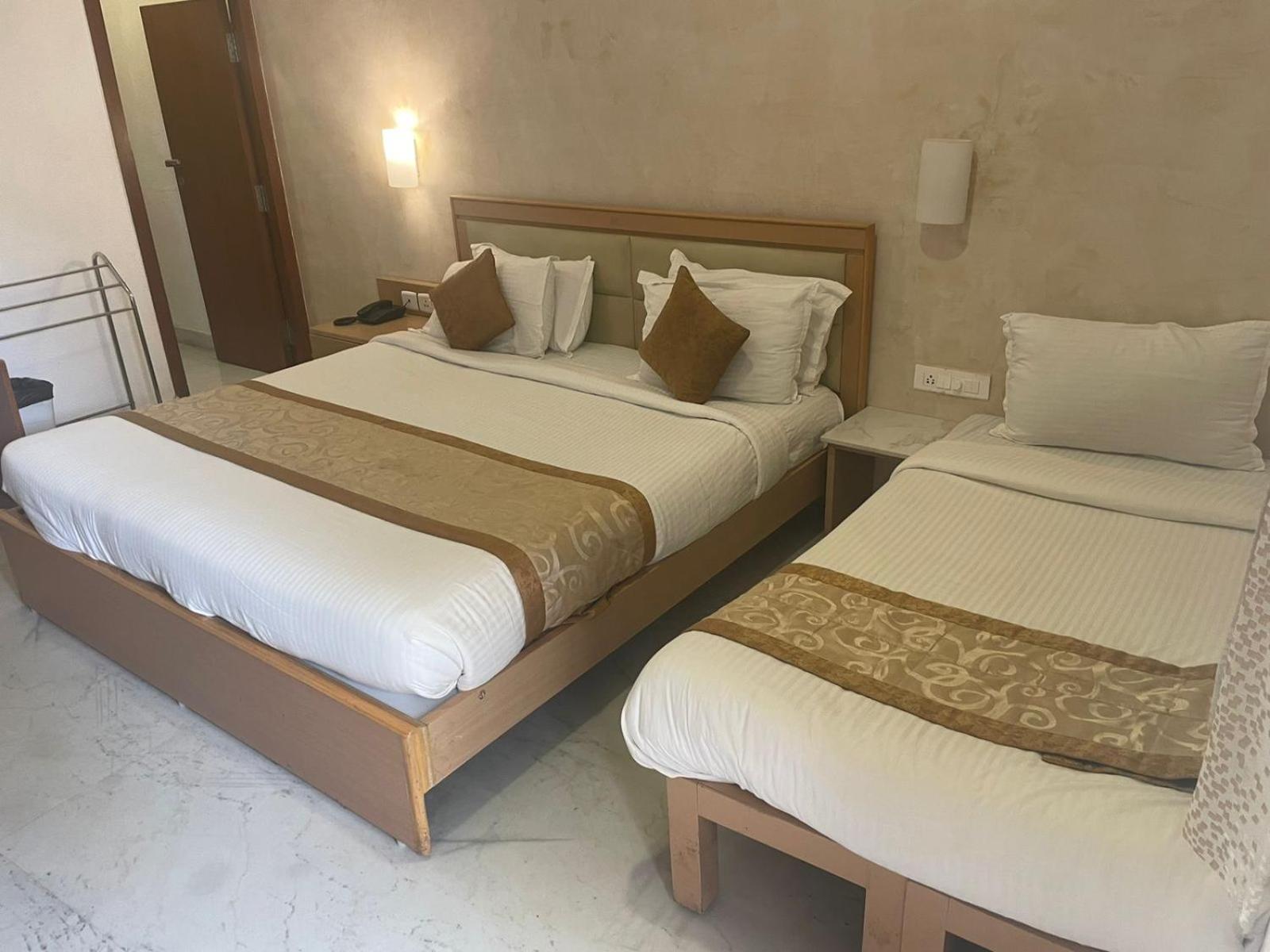 Avenue 11 Boutique Residences, Poes Garden Chennai Eksteriør bilde