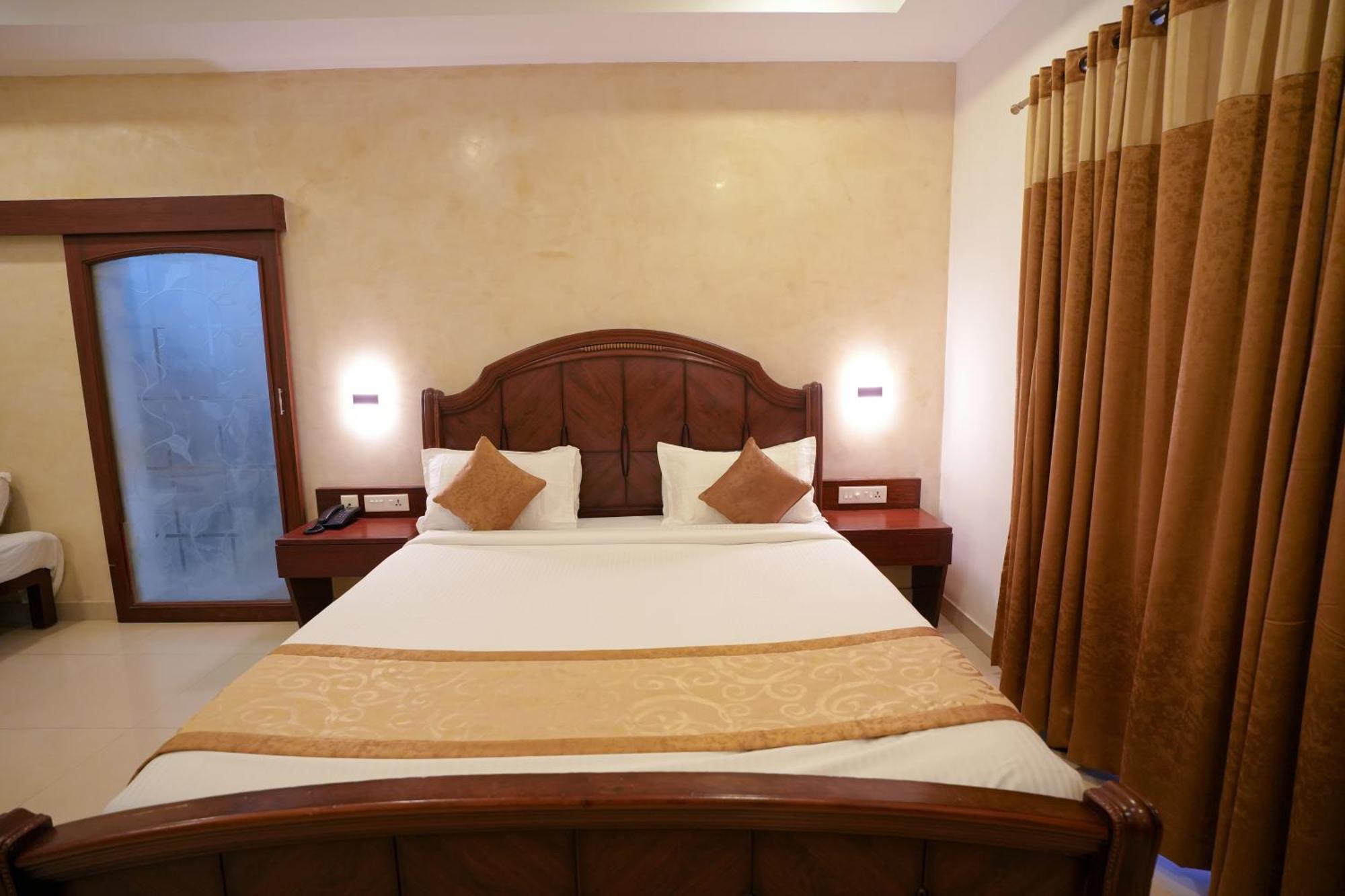 Avenue 11 Boutique Residences, Poes Garden Chennai Eksteriør bilde